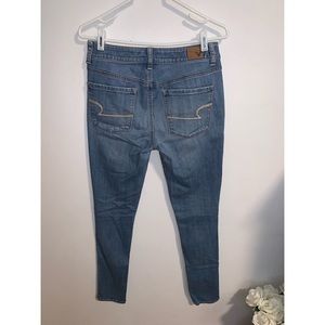 American Eagle Outfitters Jeans - American Eagle 🦅 Skinny Jeans SIZE 4 REGULAR American Eagle Outfitters Jeans - American Eagle 🦅 Skinny Jeans SIZE 4 REGULAR